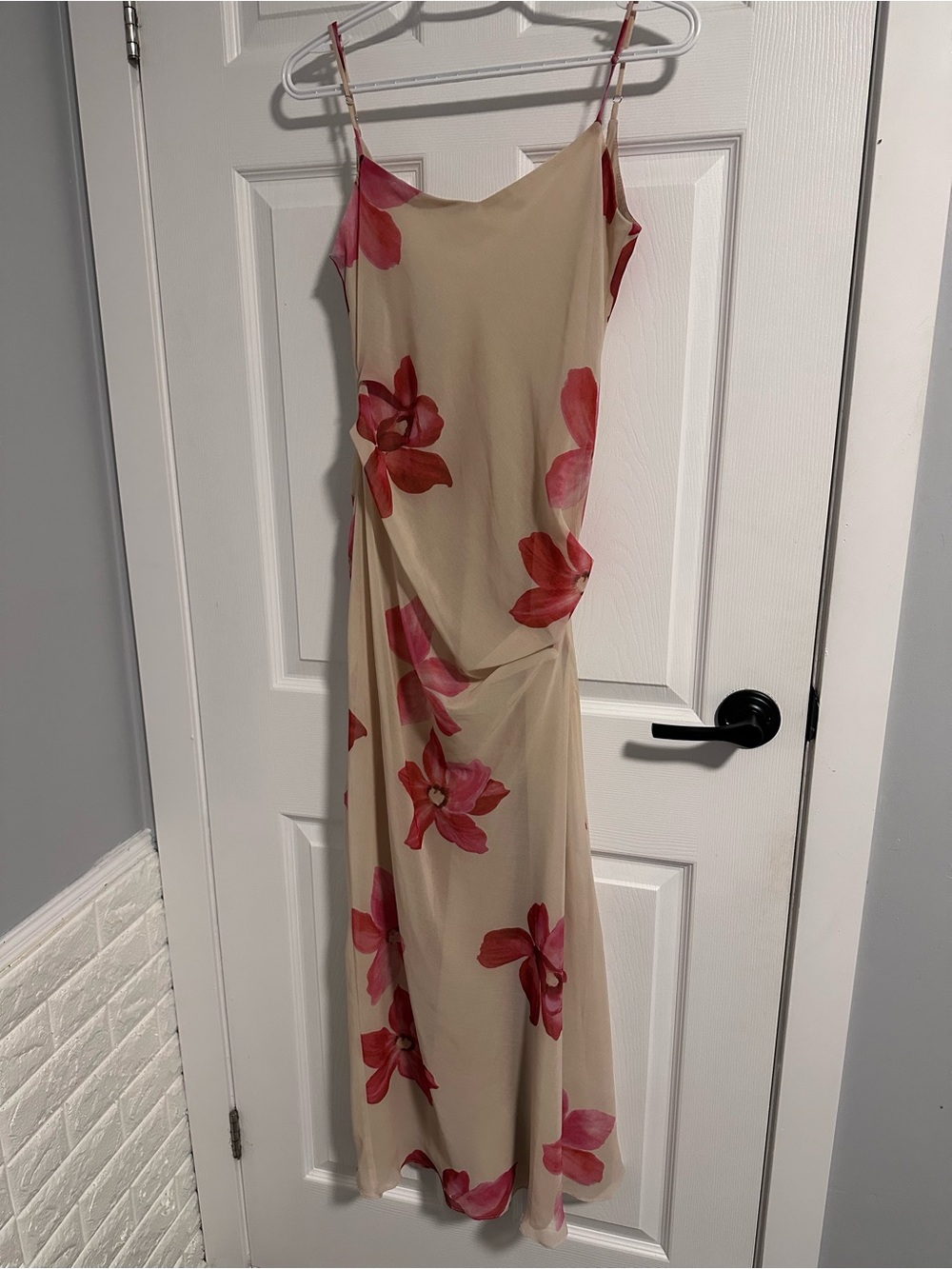 ZARA beige Floral Slip Dress with Pink Red Blooms